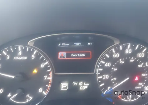 2014 Nissan Pathfinder Platinum из США, поврежденный, VIN 5N1AR2MM4EC711317